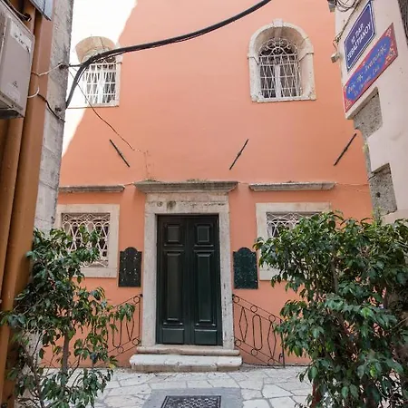 Corfu χ Apartamento